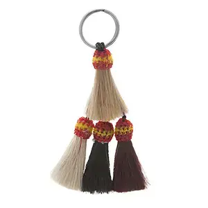 Beställ nu Hispano Hipica Porte-key med pomponer