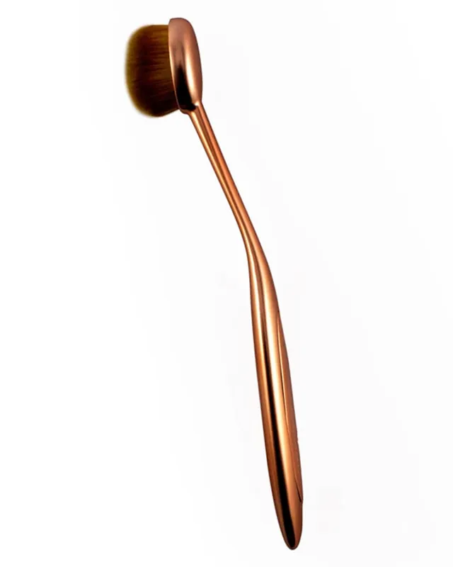 Populärt val Makeup Revolution Pro Precision Brush Oval Shape